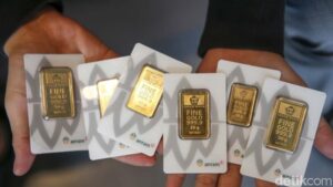 Emas Batangan Melonjak Tajam! Harga Hari Ini Bikin Melongo