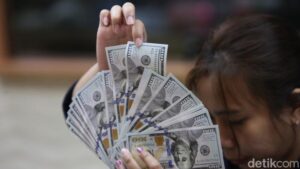 Kurs Dolar AS Hari Ini: Rp 16.489, Anjlok atau Naik?