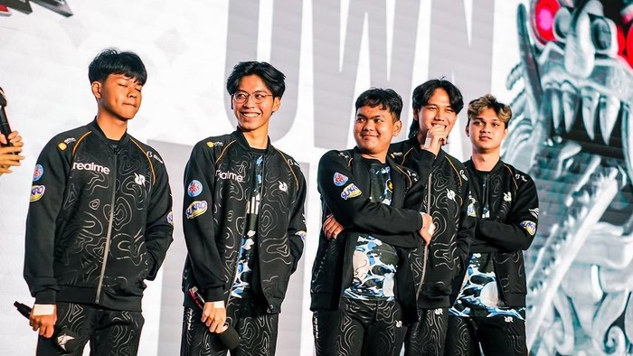 MPL ID S15 Week 1: RRQ Hoshi Dominasi, Evos Mengejar