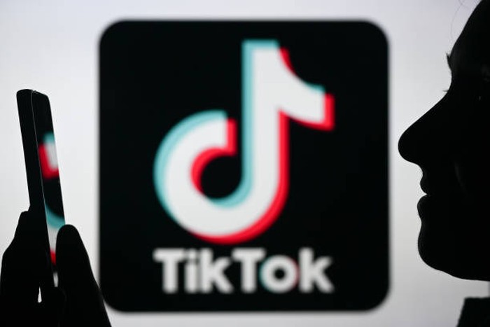TikTok Didenda Rp 9,8T: Data Pengguna Dikirim ke China?