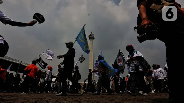 Upah Rendah & Kemiskinan Struktural: Akses Kesehatan Terancam