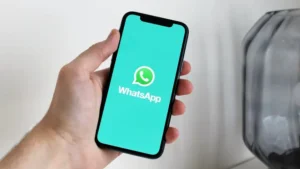 WhatsApp: Perang Iran-Israel, Rahasia Terungkap di Chat?