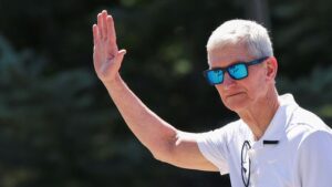 CEO Apple Diganti? Tim Cook Mundur, Siapa Penggantinya?