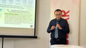 Kuota Internet: Regulasi Benar, Informasi Minim? Komdigi Ungkap Fakta!
